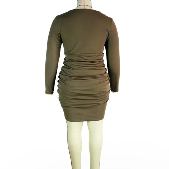 NEW💕 Plus Size Drawstring Dress - Picture 6 of 8